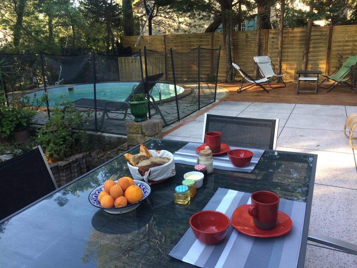 La Maison Blanche Bed & Breakfast Saint Aygulf Dış mekan fotoğraf